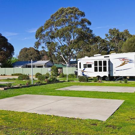 Sandhurst Motel Carrum Downs Kültér fotó