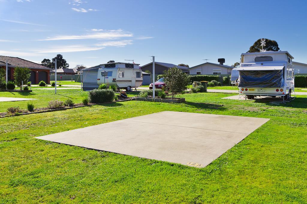 Sandhurst Motel Carrum Downs Kültér fotó