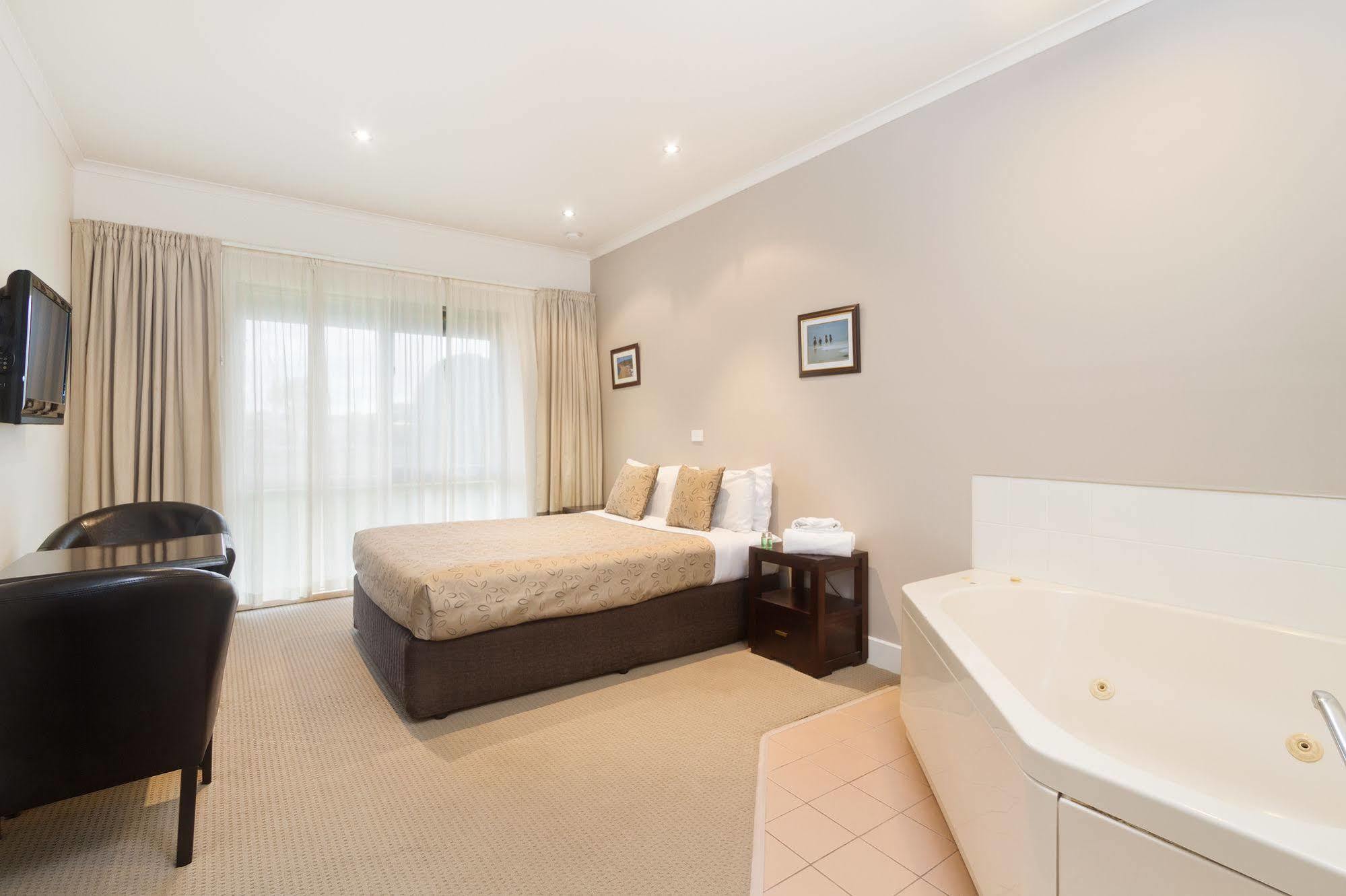 Sandhurst Motel Carrum Downs Kültér fotó