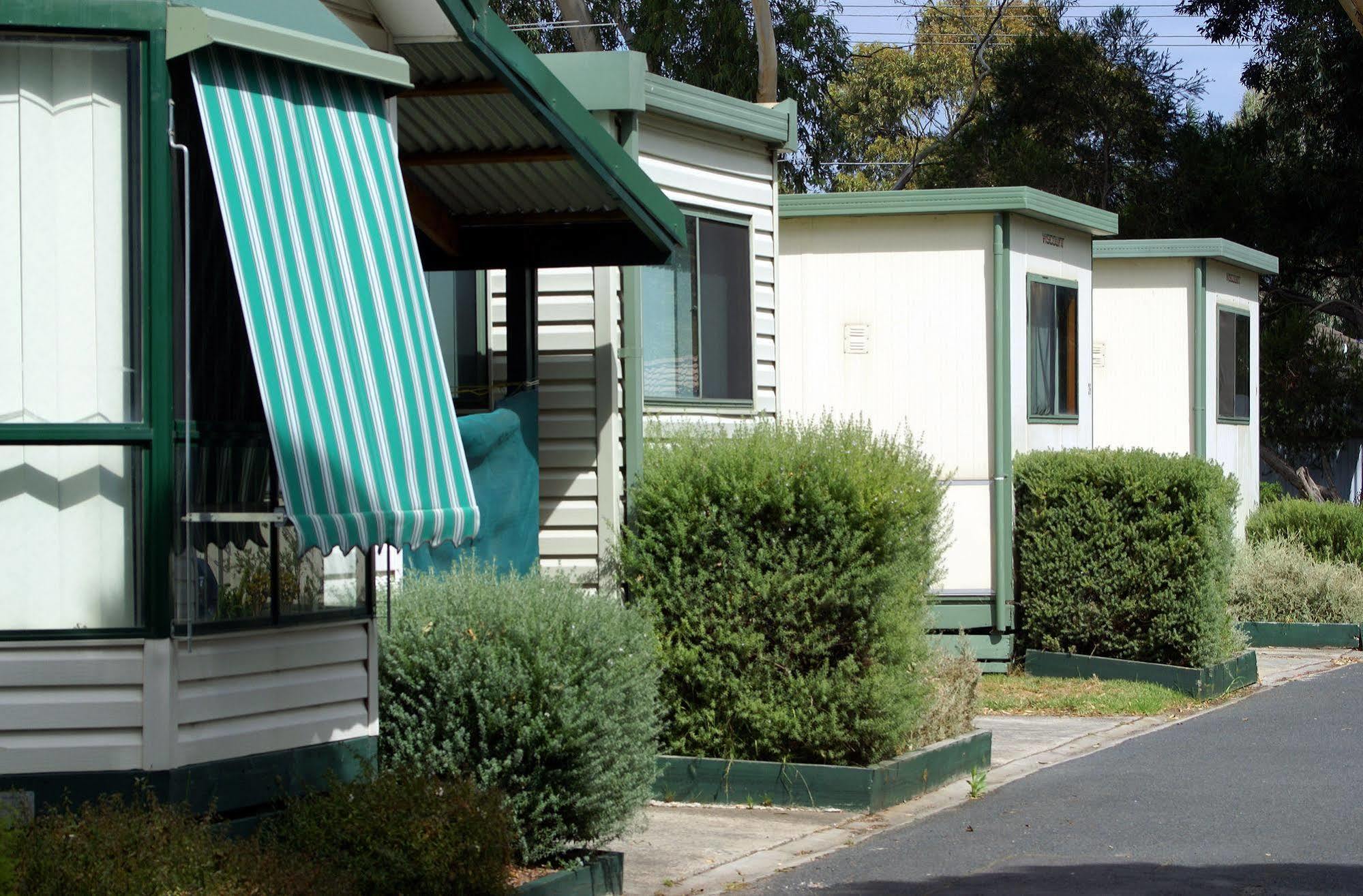 Sandhurst Motel Carrum Downs Kültér fotó
